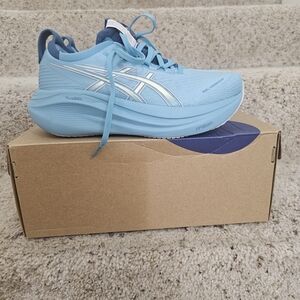 ASICS Light Blue Running Shoes Nimbus 27